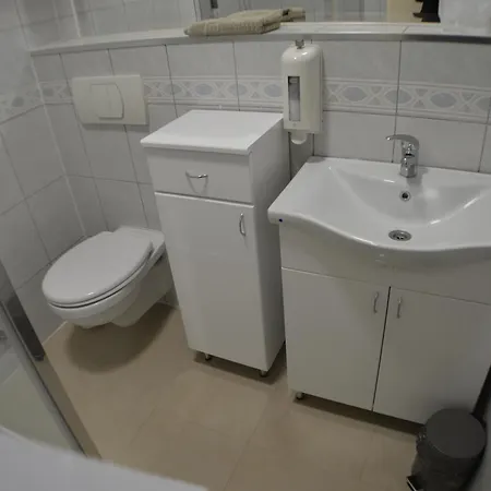 Sobe Teatar 3 Bed & Breakfast Subotica