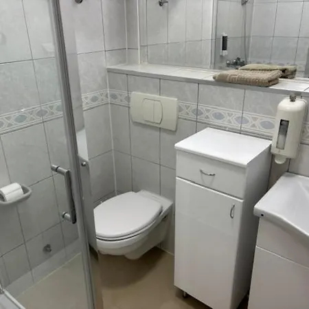 Sobe Teatar 3 Bed & Breakfast *