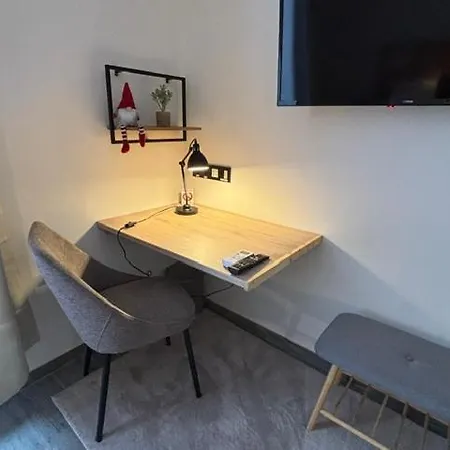 Sobe Teatar 3 Bed & Breakfast Subotica