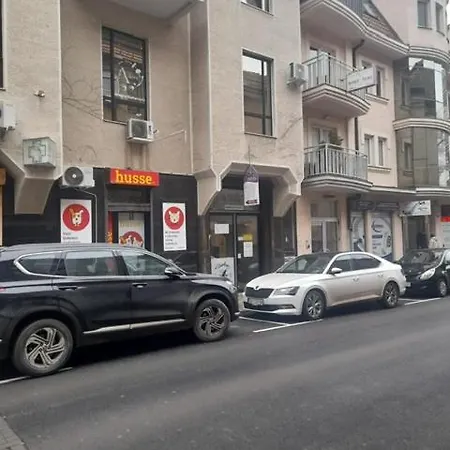 Sobe Teatar 3 * Subotica