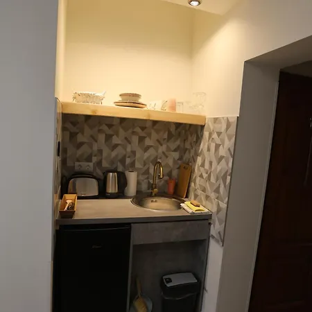 Sobe Teatar 3 Bed & Breakfast