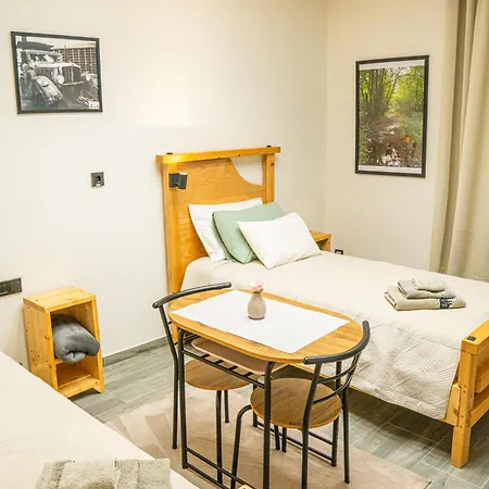 Couette-café Teatar 3 3*