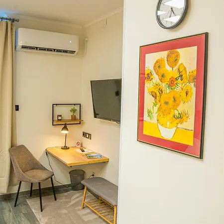 Sobe Teatar 3 B&B 수보티차