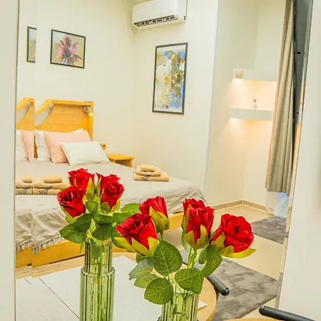 Sobe Teatar 3 B&B 수보티차