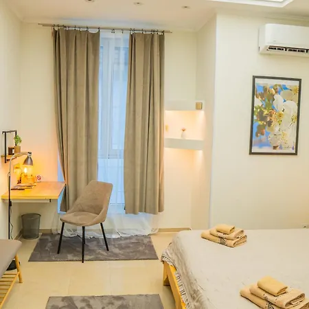 Sobe Teatar 3 * 수보티차