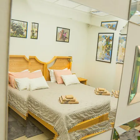 Sobe Teatar 3 B&B *