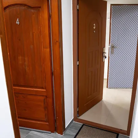 Couette-café Teatar 3 Subotica