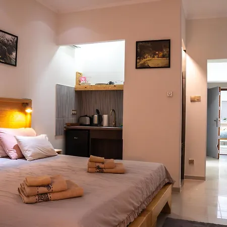 Teatar 3 Couette-café Subotica