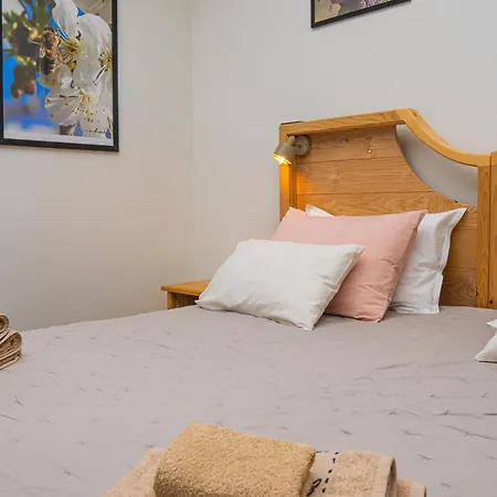 Couette-café Teatar 3 Subotica